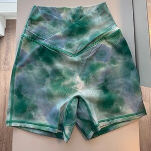 Buffbunny xsmall swirl print